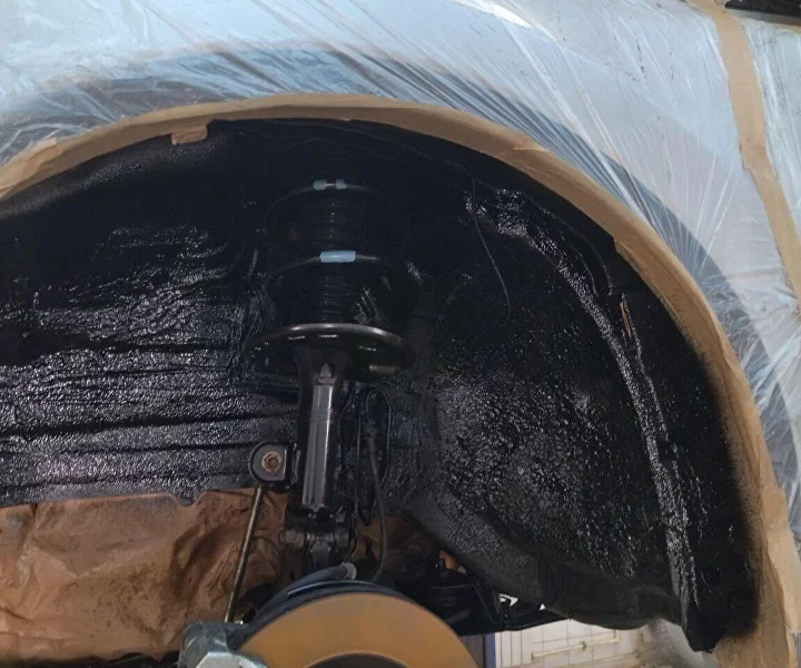 Шумоизоляция колесных арок и днища