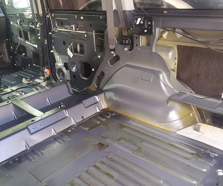 Обработка кузова со стороны салона